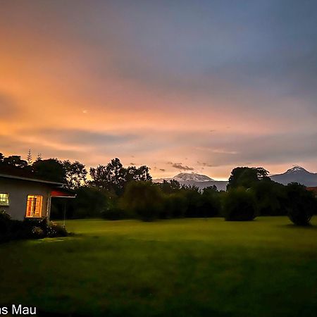 Marangu Hotel Buitenkant foto